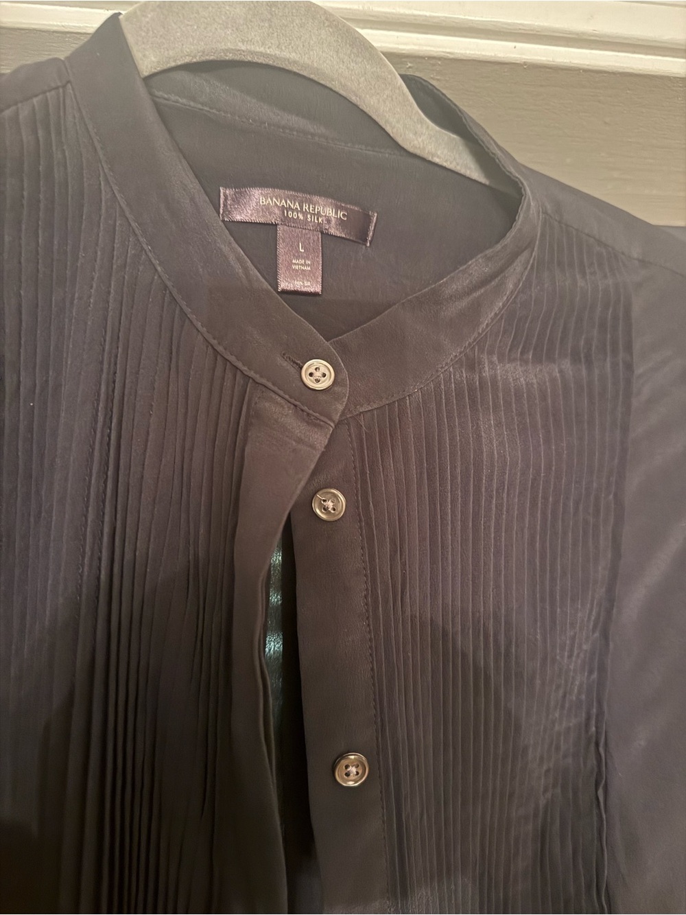 Banana Republic Black Pleated Band-Collar Dress Shirt